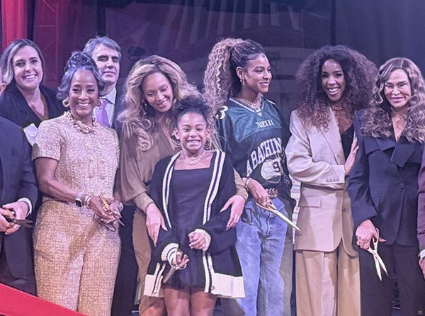 Noelle with a group of people